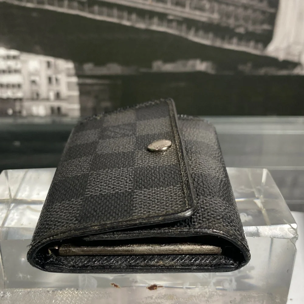 Authentic Louis Vuitton Black Damier Graphite Key Pouch